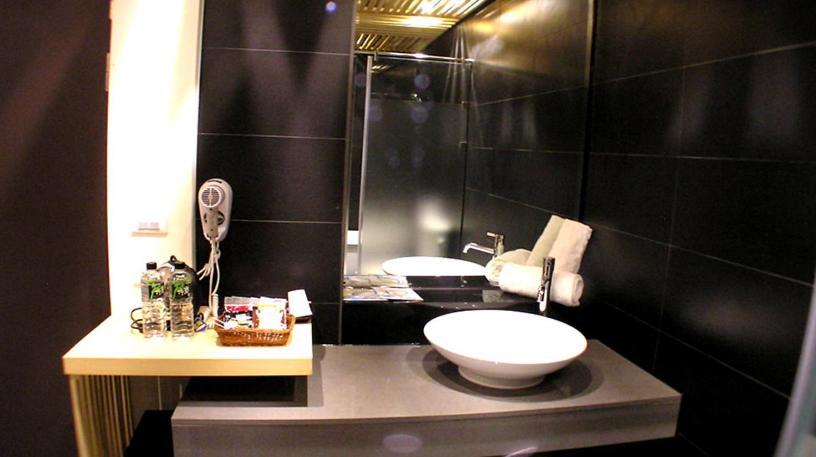 Pingtung Roppongi Motel المظهر الخارجي الصورة